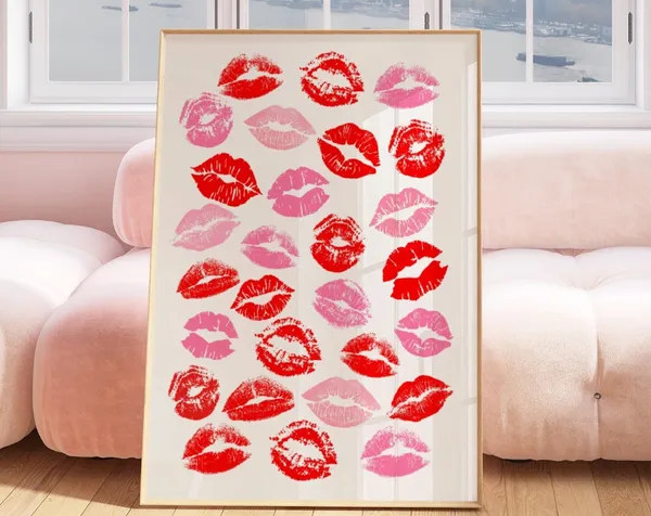 Kiss Lips Print, Trendy Preppy Dorm Decor