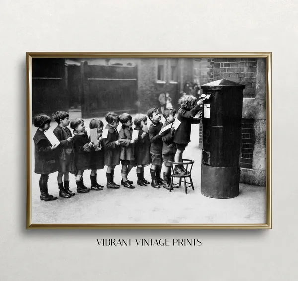 Vintage Christmas Children at Mailbox Art Print