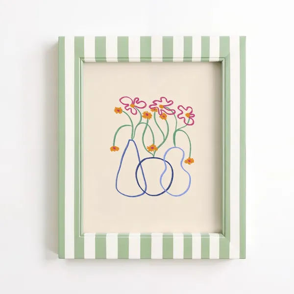 Hand-Drawn Floral Minimalist Bouquet, Dorm Room Decor